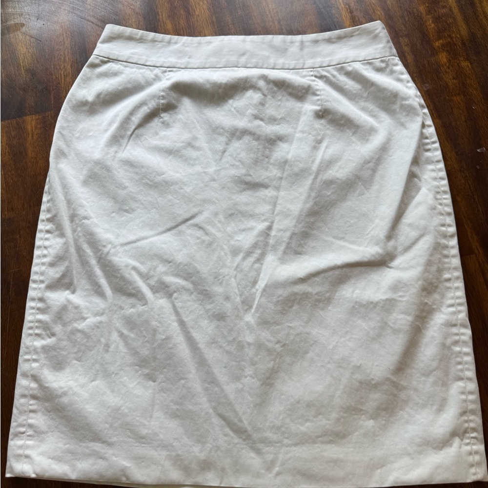 Banana Republic White Knee-Length Pencil Skirt for Work size 8 - Picture 1 of 6
